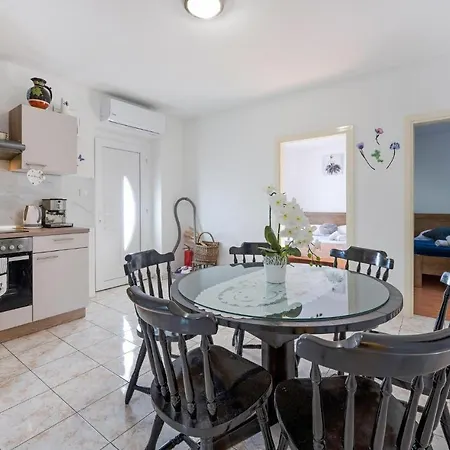 4 Bedroom Stunning In